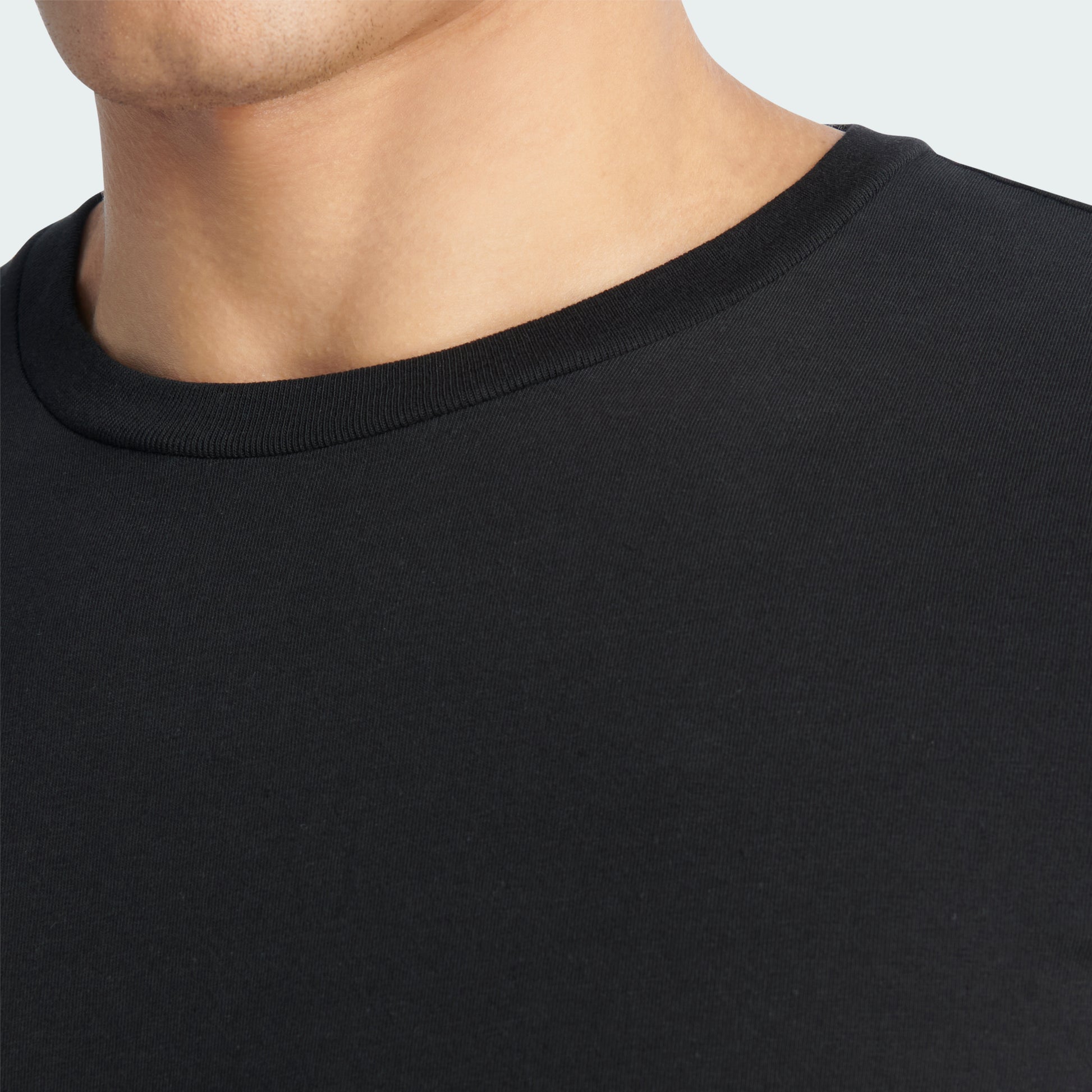 Black/Black