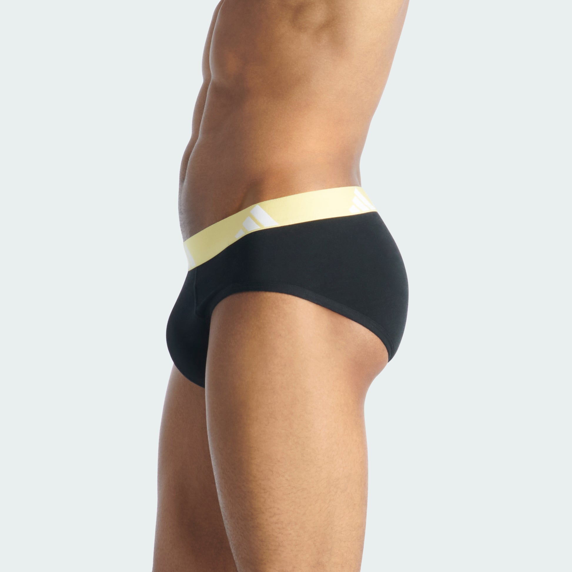 Black/Wonder Alumina/Powder Yellow/Grey Strata