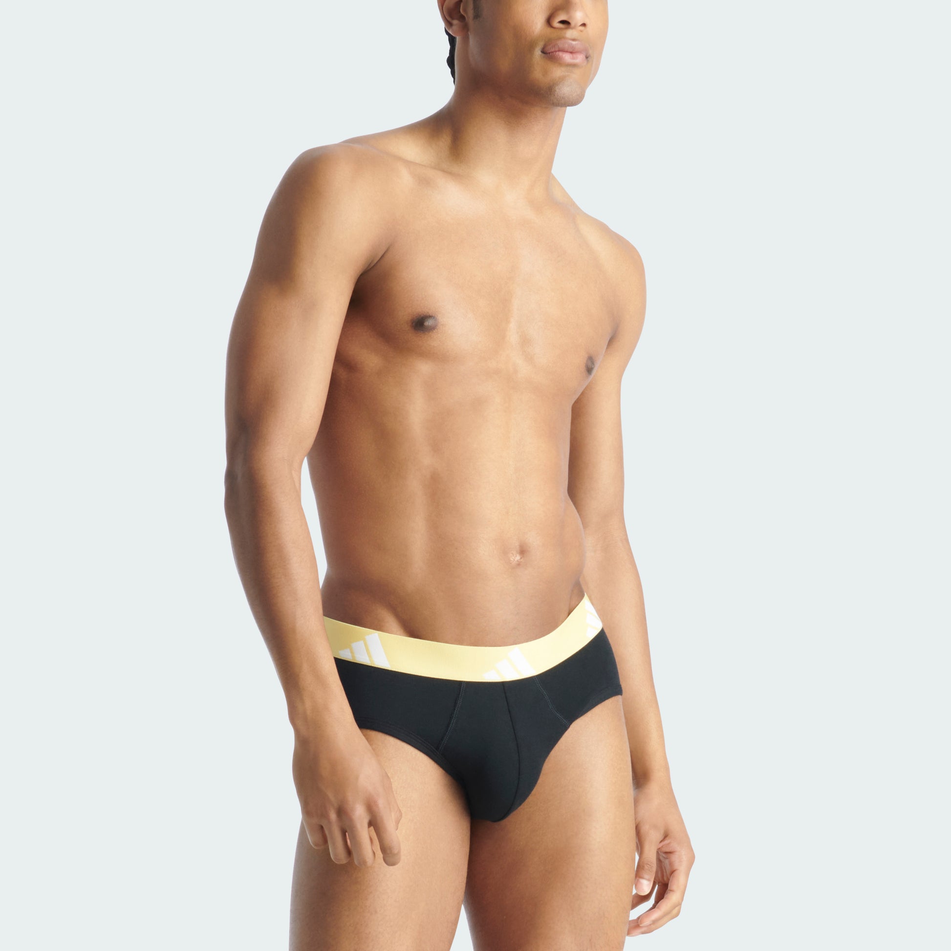 Black/Wonder Alumina/Powder Yellow/Grey Strata