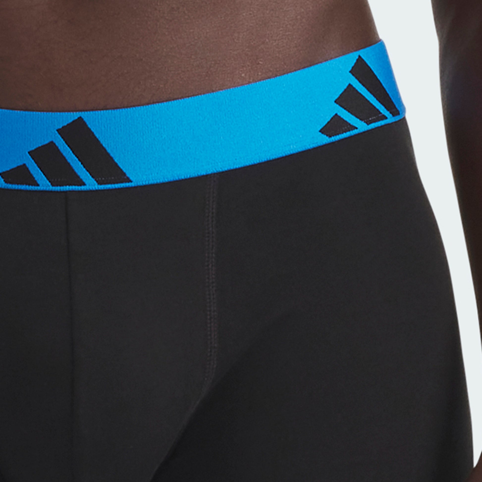 Black/Black/Lucid ray Blue/Lucid Ray Blue/Halo Silver