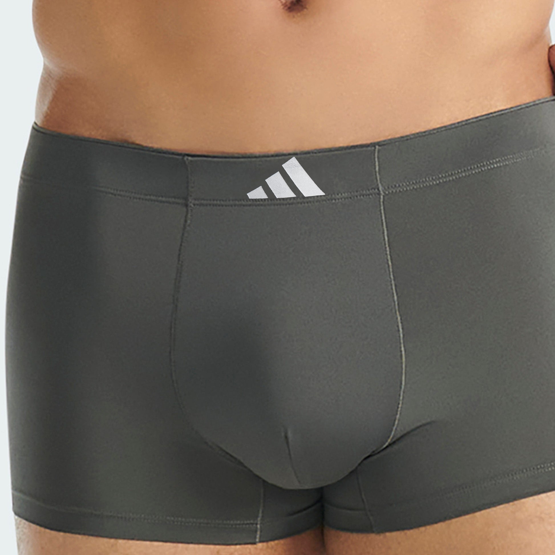 Black/Black/Grey Five