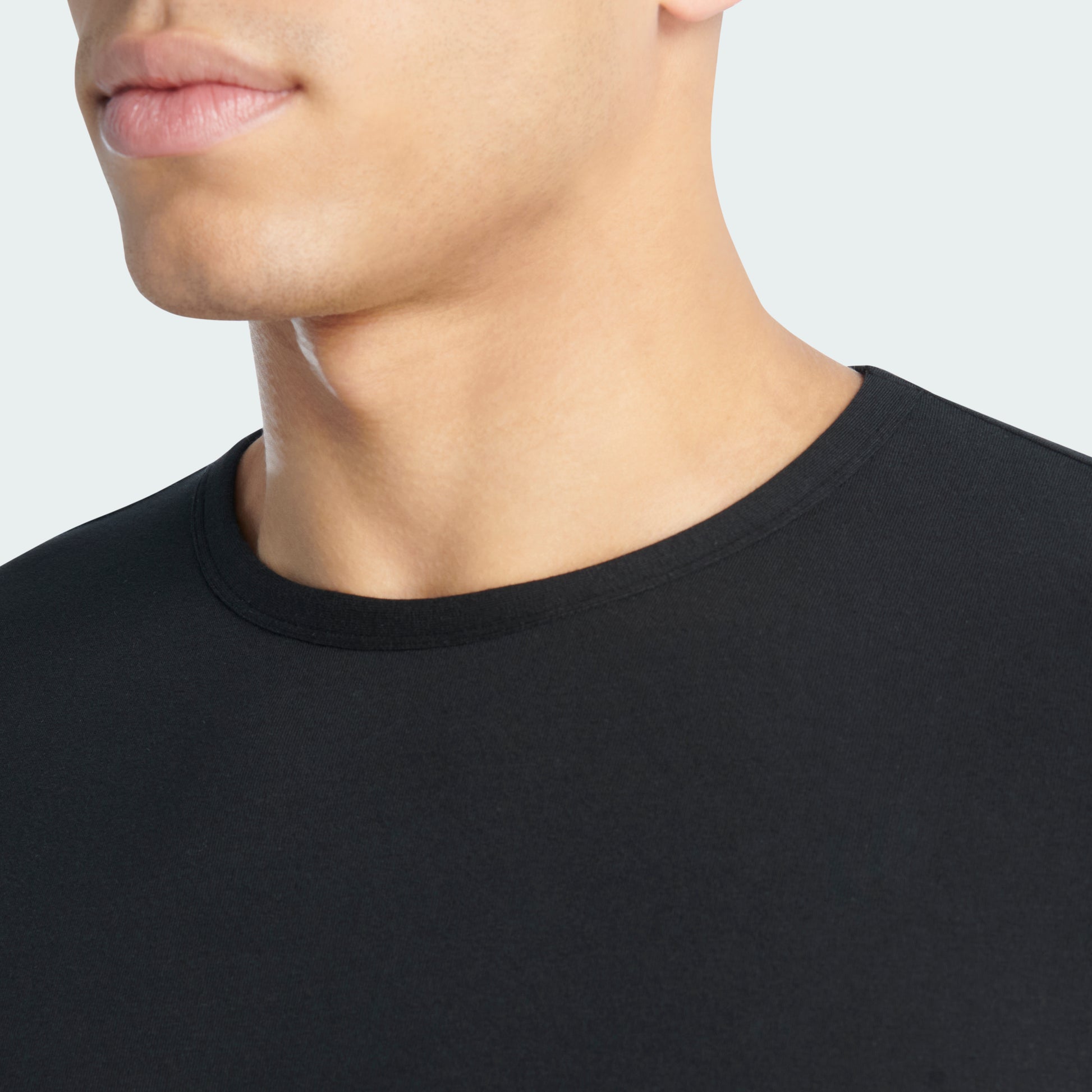Black/Black
